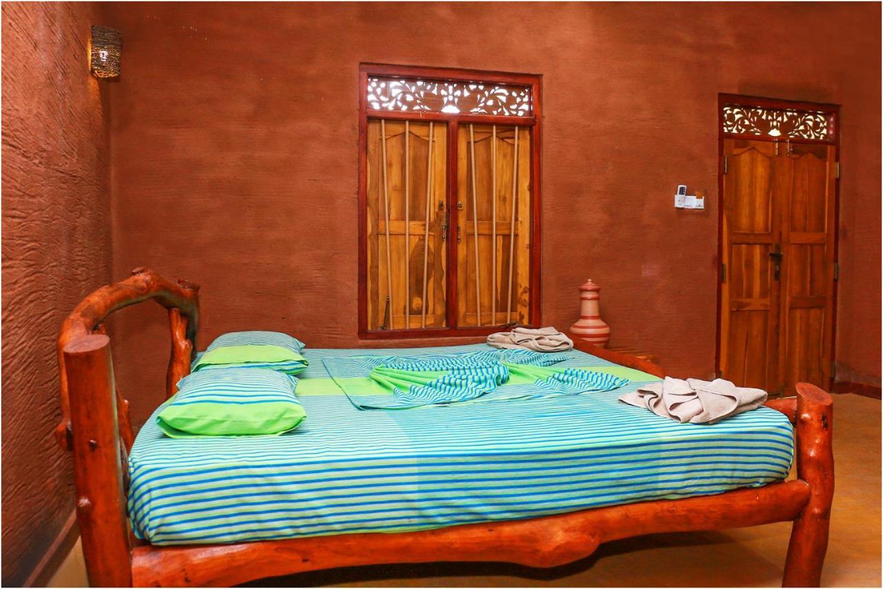 Yala Peace Cottages Тиссамахарама Экстерьер фото
